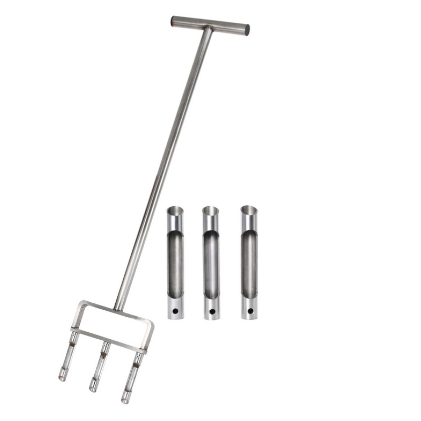 Aerator manual pentru gazon cu 3 tije – Alpha Lawn